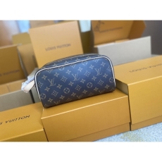 LV Clutch Bags